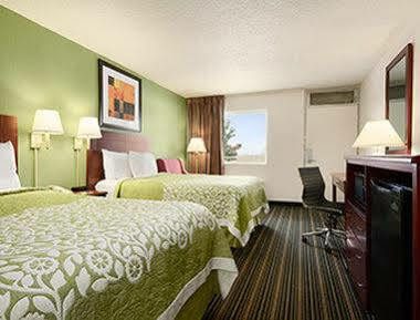 Days By Wyndham Motel Shelby